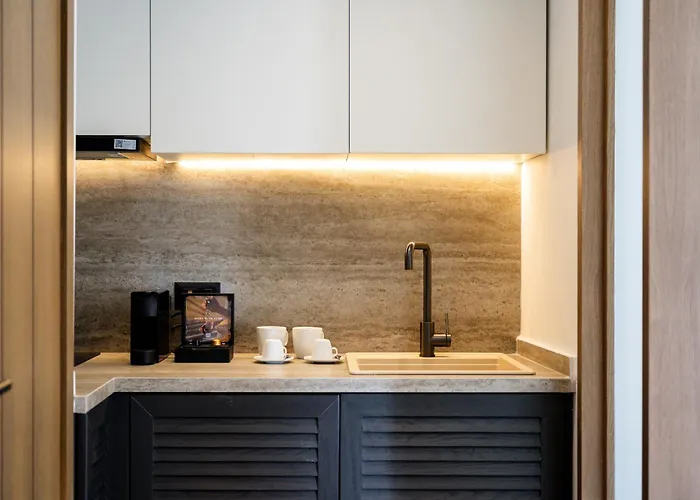 מלון דירות Karavel - Old Town *