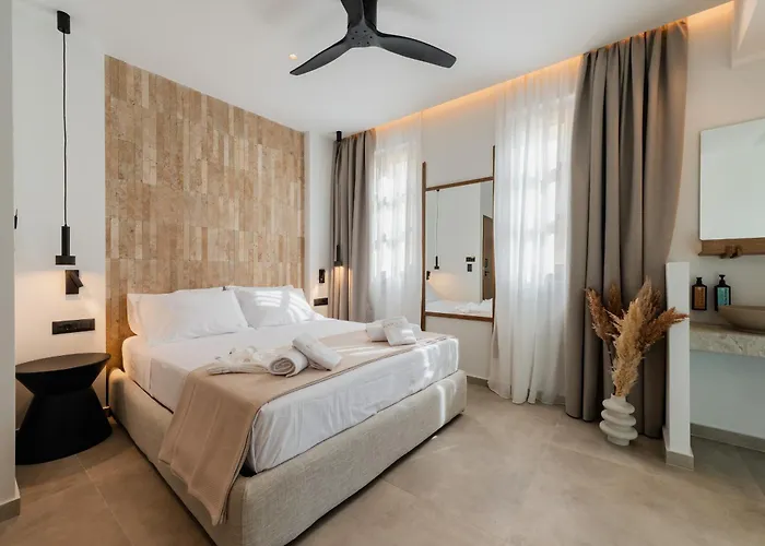 Karavel - Old Town Hotel apartamentowy Rhodes City