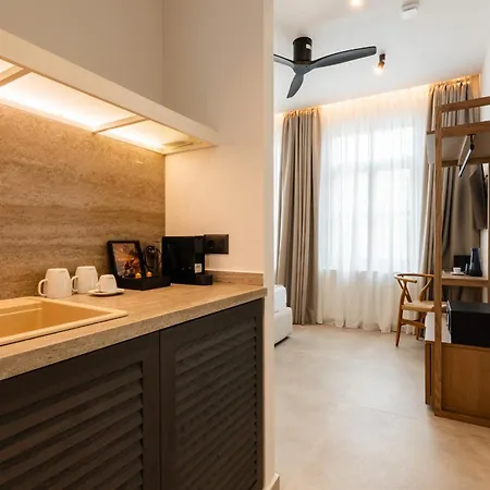 Aparthotel Karavel - Old Town Rhodes City