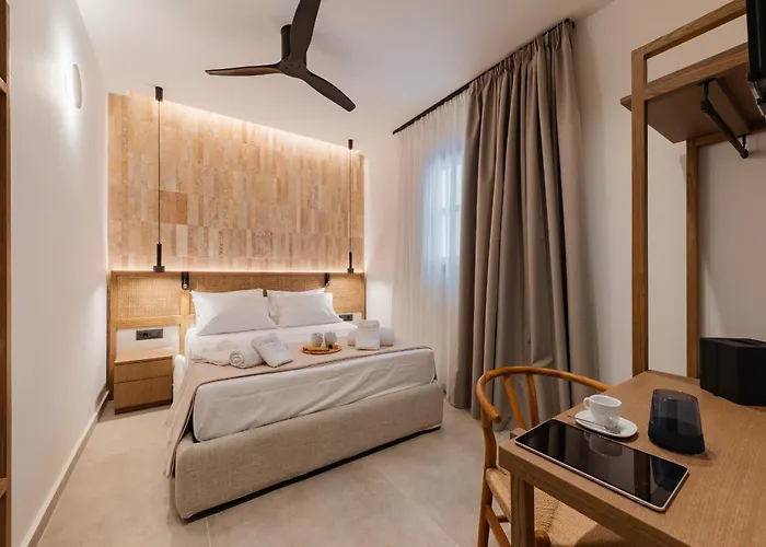 Karavel - Old Town Aparthotel *